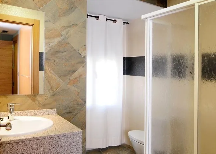 Venta De Valcorba 2* Σορία