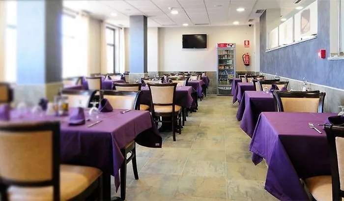 Venta De Valcorba 2* Σορία